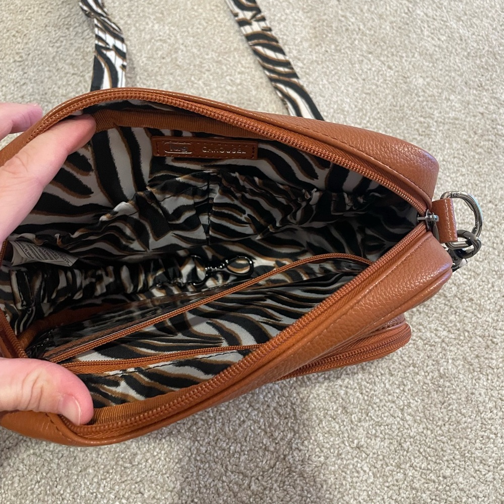 Lug Carousel Classic VL Crossbody bag - Picture 5 of 5